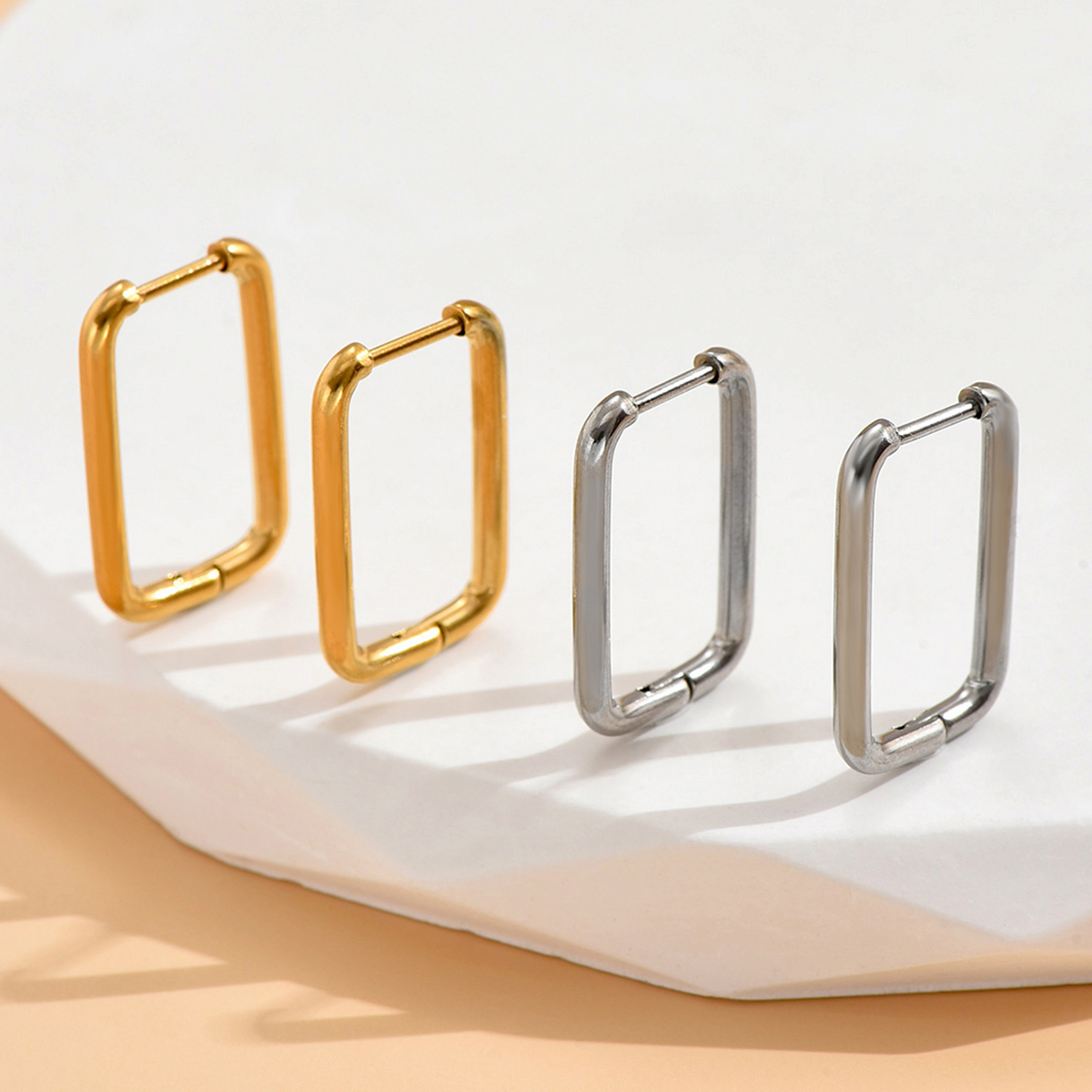 Wholesale 1 Pair Simple Style Rectangle Stainless Steel 14k Gold Plated Silver Plated Hoop Earrings