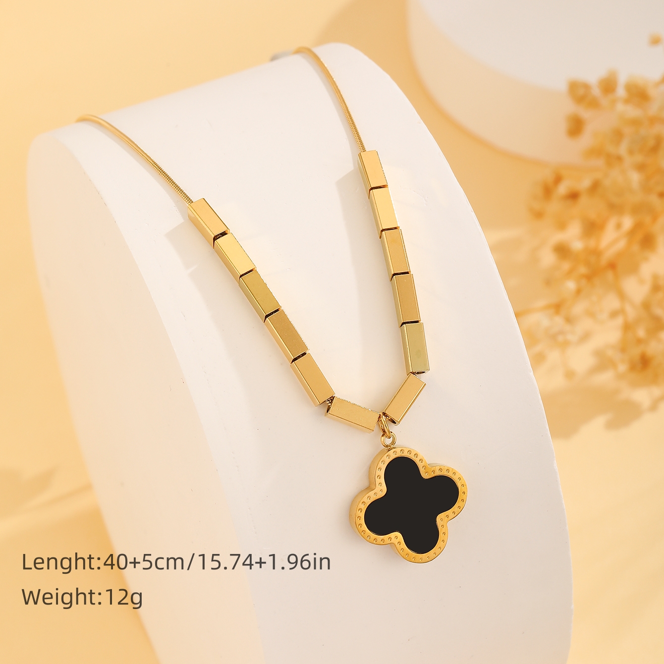 304 Stainless Steel Basic Modern Style Classic Style Inlay Geometric Four Leaf Clover Rhinestones Pendant Necklace