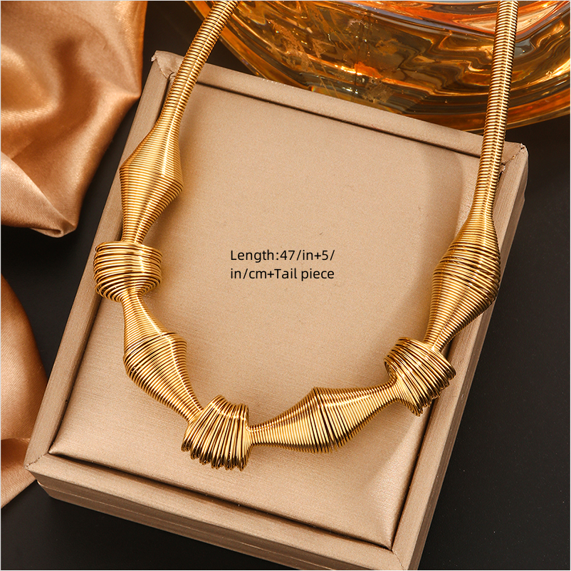 304 Stainless Steel 18K Gold Plated Hip-Hop Simple Style Irregular Spiral Necklace