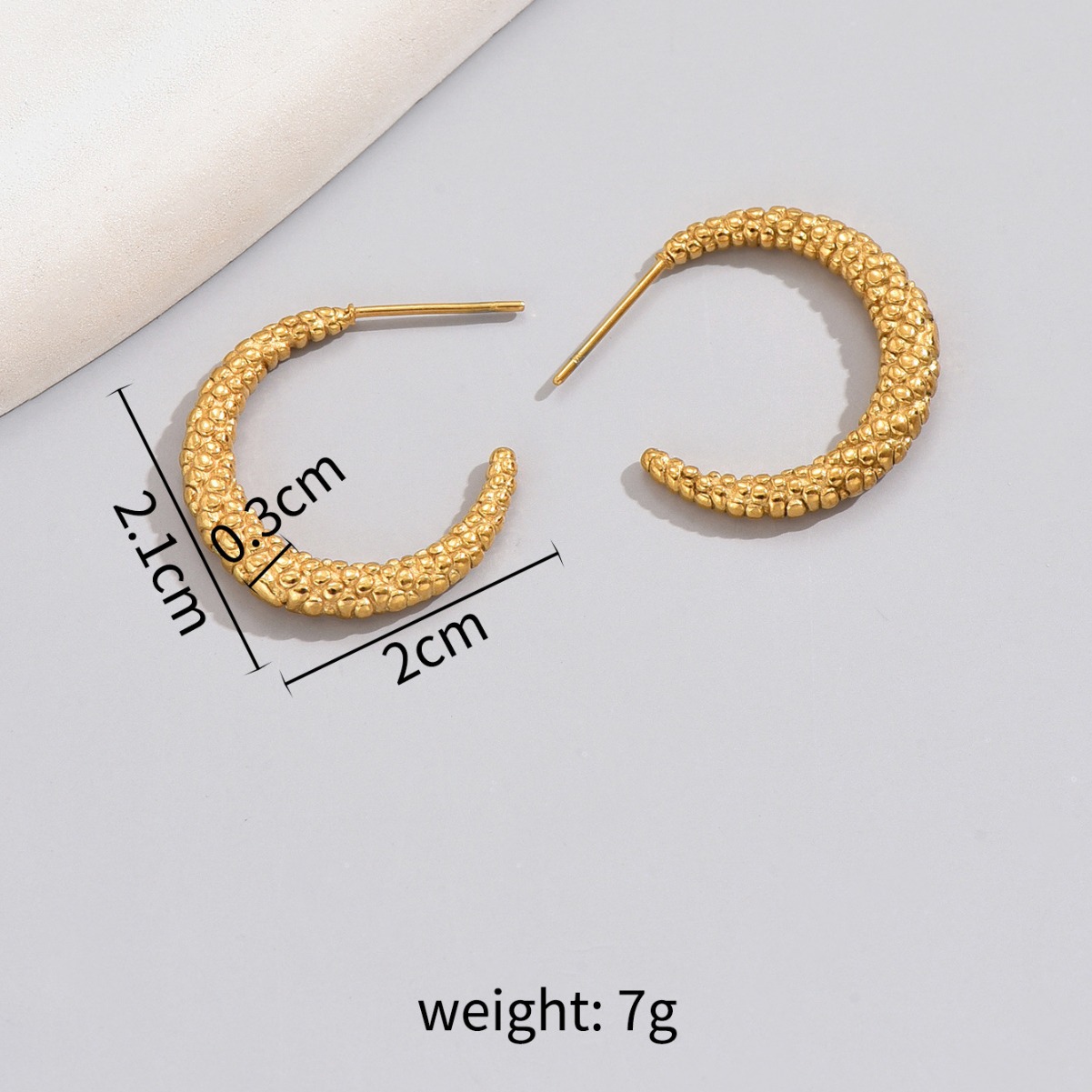 1 Pair Basic Modern Style Classic Style C Shape 304 Stainless Steel Titanium Steel 18K Gold Plated Hoop Earrings