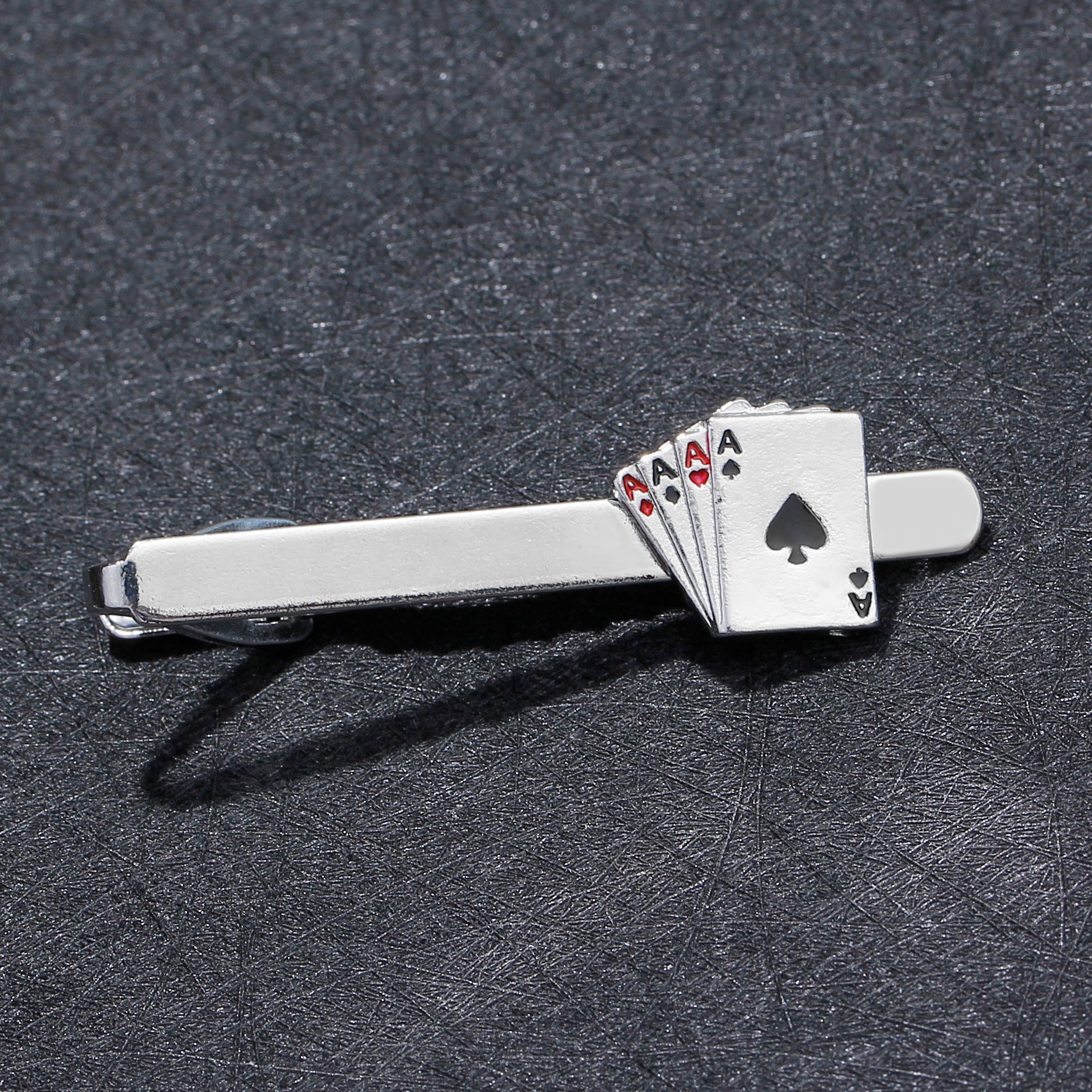 Cross-border Hot-selling Fashion Accessories European And American Fashion Trends Men's Tie Clip Playing Cards Four A Cufflinks