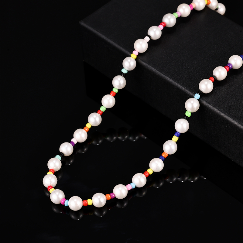 Vintage Style Simple Style Round Colorful Stainless Steel Freshwater Pearl 18k Gold Plated Necklace In Bulk