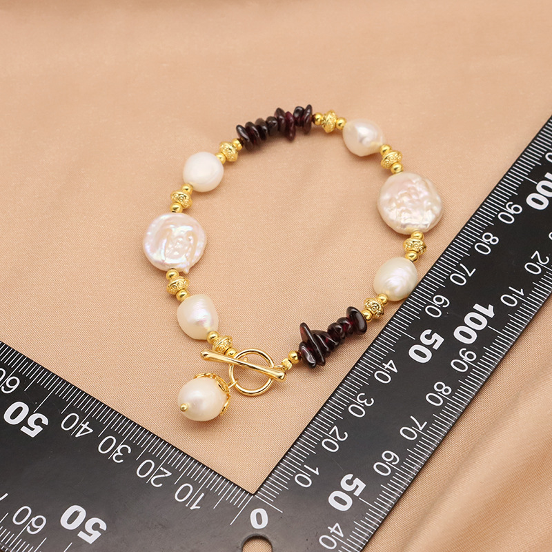 Simple Style Color Block Baroque Pearls Copper Beaded Plating 18k Gold Plated Bracelets