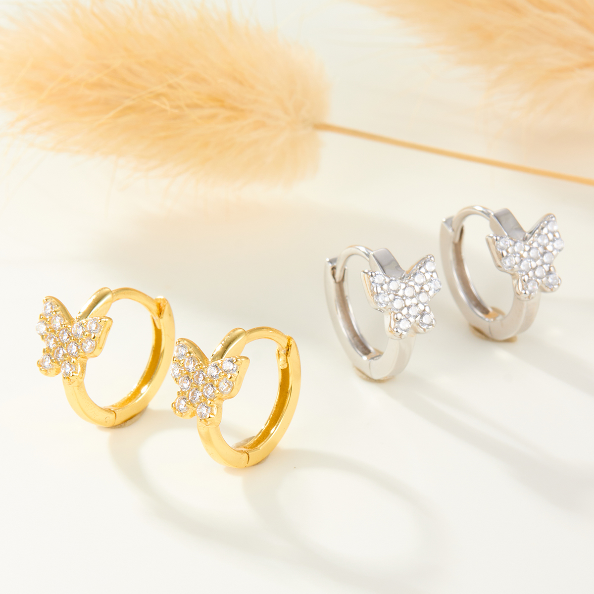 1 Pair Casual Elegant Butterfly Inlay Sterling Silver Zircon White Gold Plated Gold Plated Earrings